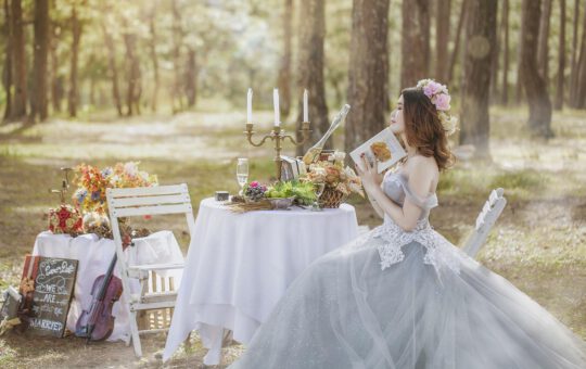 wunderschönes Brautkleid online kaufen @ Beautiful Bride Shop
